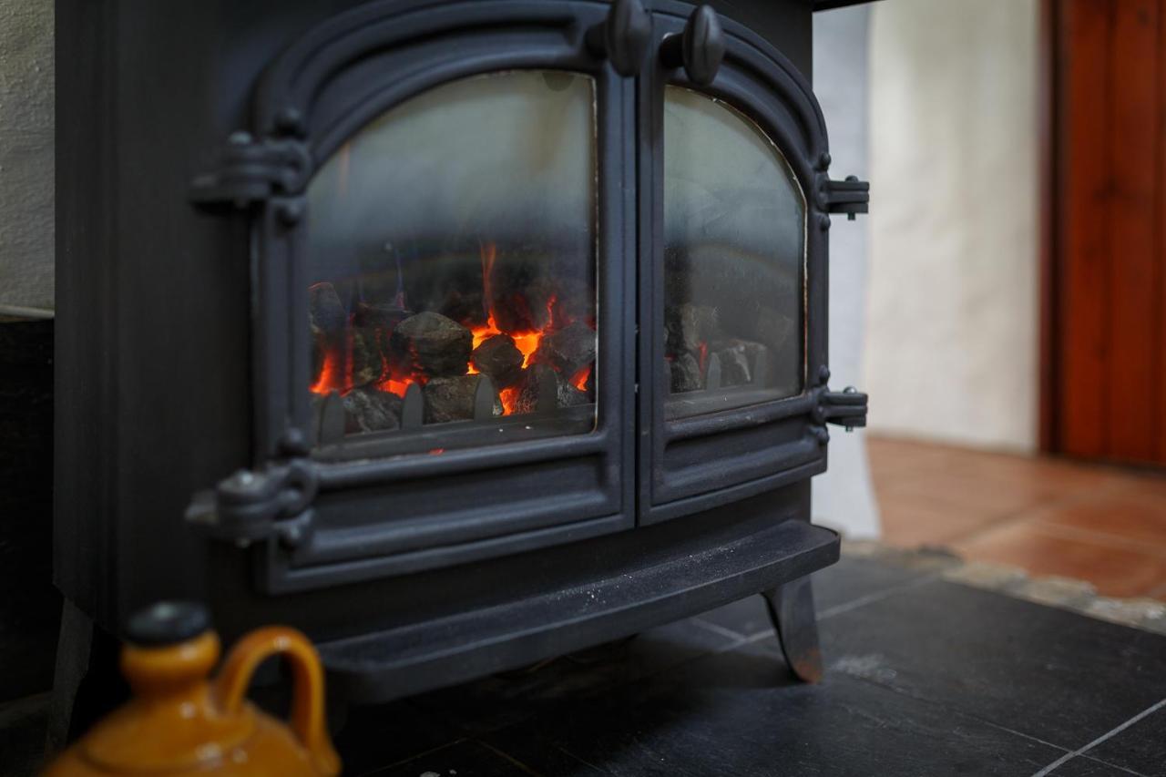 The Snug At Cornish Barn Holidays Truro Eksteriør billede
