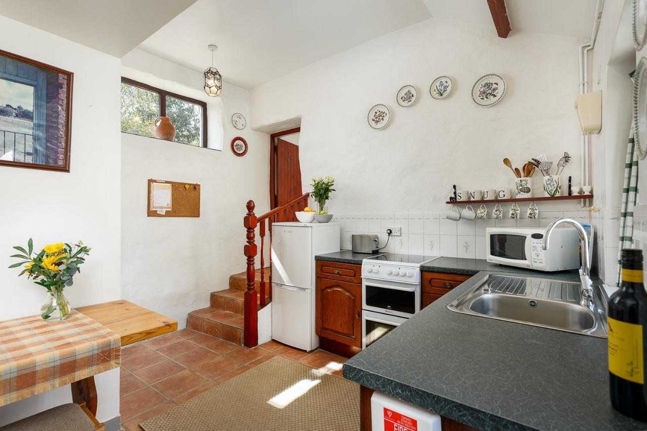 The Snug At Cornish Barn Holidays Truro Eksteriør billede